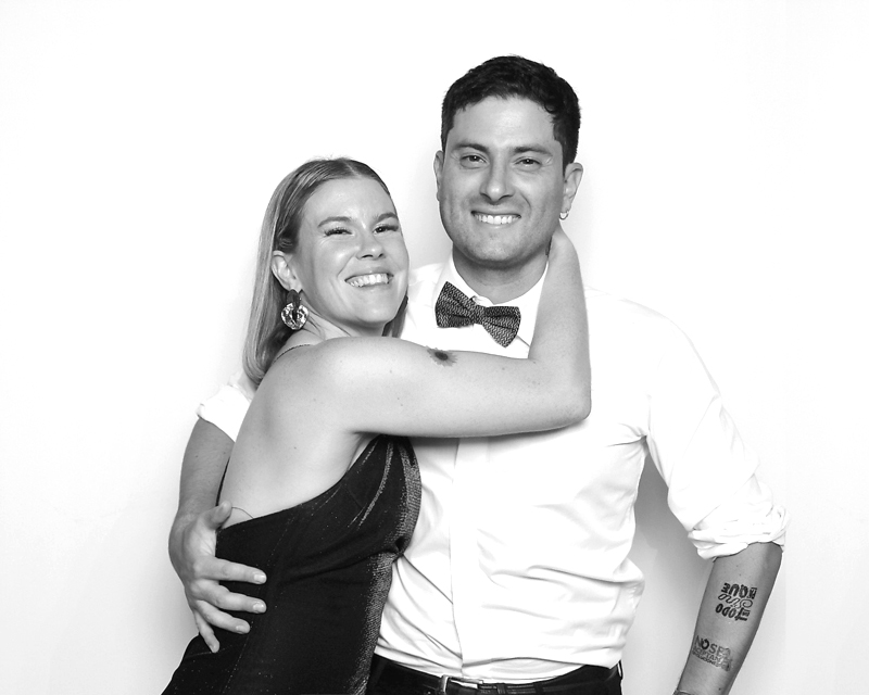 BLACK_AND_WHITE_STUDIO